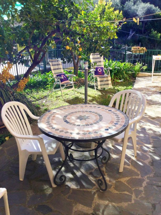 Chez Diego With Ac And Garden Монтеросо ал Маре Екстериор снимка